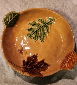 Kohl's Harvest Thanskgiven ofenfeste Servierschüssel 10" x 2" geprägte Blätter NEU - Bild 1 von 3