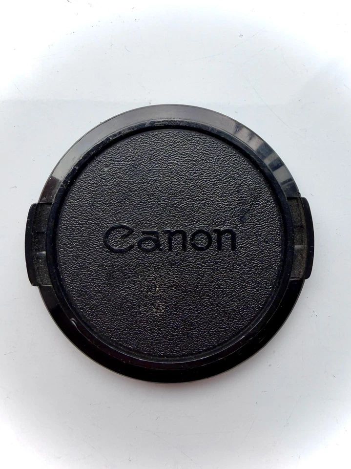 CANON OEM 58mm Front Lens Cap for Rebel T3 T5 T7i W/ 18-55mm IS, 75-300mm Lenses - Image 1 of 3