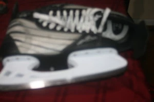 Patines de hockey sobre hielo Flite CHADS 55 para adultos talla 14 - Imagen 1 de 6