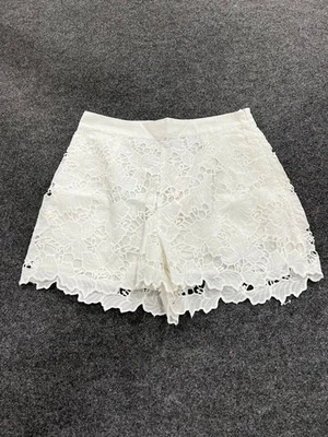 AQUA Lace Shorts Women's Size M White IPL80909 - Image 1 of 4