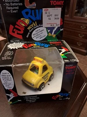 Vintage~ 1991 TOMY Fun Runs World~Voom Voom Vinnie~ Pull-Back Car ~New In Box! - Image 1 of 4