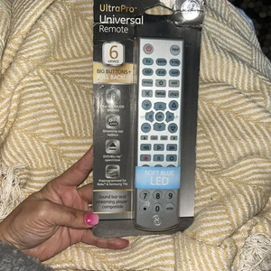 GE Universal Remote Control 6 Devices Configuration Brushed Silver Backlit - Picture 1 of 2