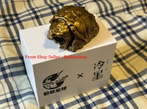 Statua tartaruga coccodrillo bocca aperta Animal Planet X LengMo Studio tartaruga ottone - Foto 1 di 7