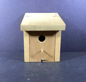 Hand Crafted ~ Wooden  Bird House  ( small bird ) - Picture 1 of 5