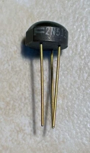 Fairchild 2N5136 NPN Transistor - NOS - Picture 1 of 1