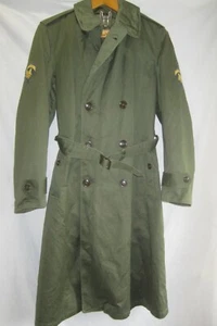US ARMY Vietnam era OD Green Military Trench Coat w Wool Liner SM W Patches - Picture 1 of 11