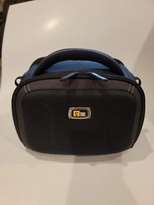 Case Logic Camcorder Case With Strap. - Picture 1 of 10