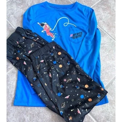 Conjunto de pijama Oskhosh para niños Space Dude juvenil 12 camisas joggers nuevo con etiquetas Foto 1 de 4