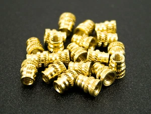 Juego de insertos térmicos roscados de metal de latón largo 20x 8-32 para impresión 3D de plástico EE. UU. - Imagen 1 de 6