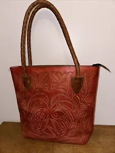 Borsa/borsa grande Puro Utz spilla pelle lavorata 14,5”X 15” x 4,5 - Foto 1 di 10