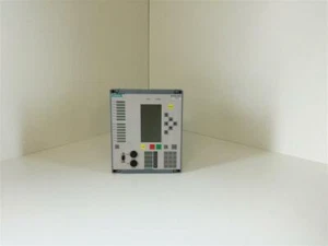 Siemens Siprotec 6md63 31-2EA33-2AA0/BB - Picture 1 of 4