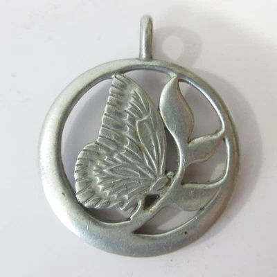 Colgante Mariposa Peltre Lovell Designs Maine Hecho a Mano FIRMADO Kenneth Kantro Foto 1 de 4