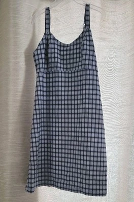 Mini Vestido Hollister Y2K Destintado Cuadros Talla XS Elastizado Años 90 Academia Azul  Foto 1 de 4