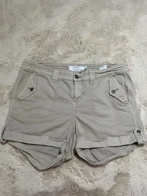 Torrid Short Woman’s Size 16 Khaki Cuffed Comfort Stretch Pockets Mid Rise - Image 1 of 4