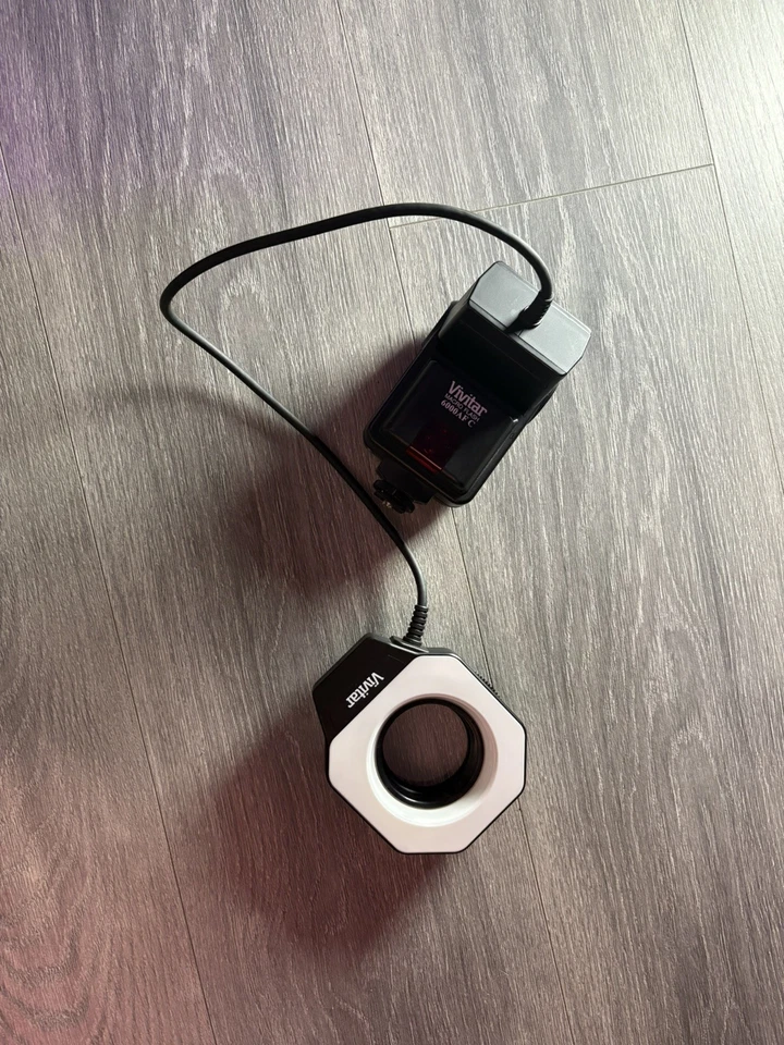 Vivitar Macro Flash Ring 6000AF C Canon Electronic Flash Unit - Tested Working - Image 1 of 4