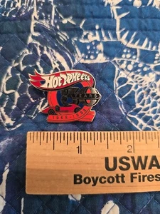 Pin Hot Wheels 30 años - Imagen 1 de 4
