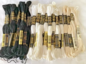 DMC 25 Mouline Special 8M Coton A Broder Embroidery Thread Lot of 40 White Black - Picture 1 of 5