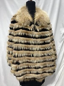 crystal fox w/ rex rabbit cape / poncho horizontal (117087) - Picture 1 of 3