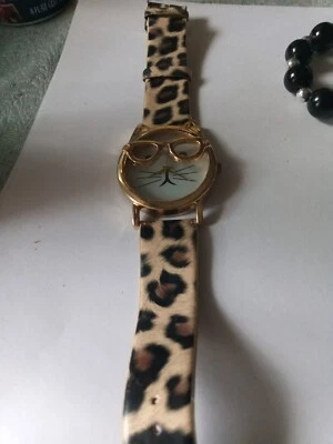 Cat Dial Gift Fashion with Glasses Watch Strap Quartz Women's Watch Fun - Image 1 of 4