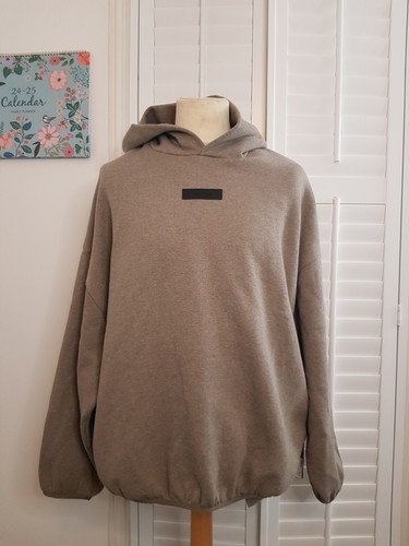 Felpa con cappuccio grande Fear Of God Essentials grigio erica