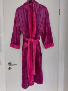 Bademantel Morgenmantel Gr. 44-46 flauschig, Langarm, 2 Taschen - NIE GETRAGEN!! - Bild 1 von 13