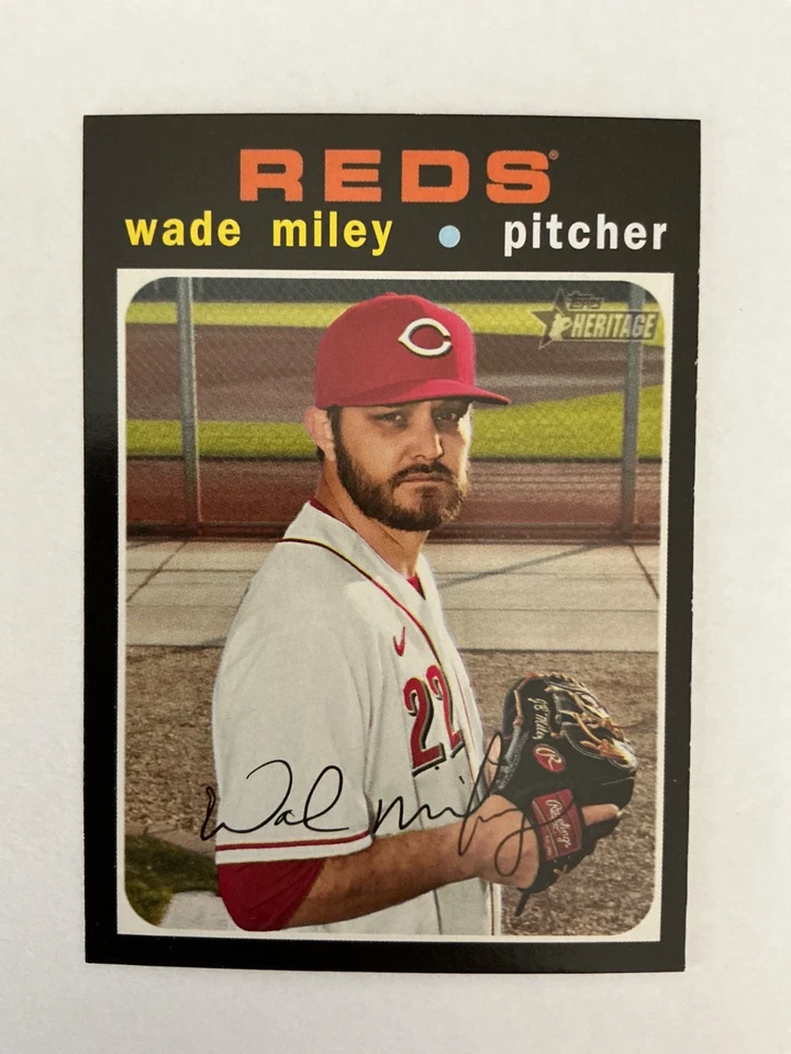 2020 Topps Heritage High Number Baseball Base Cards 501-725 - Image 1 of 1