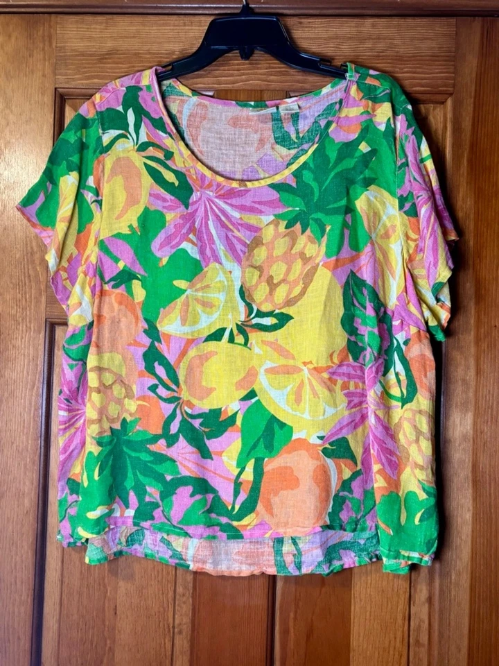 C&C California Linen Tropical Fruit Print Top Plus 2X - Image 1 of 4