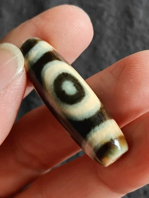 Cuentas Dzi de ágata tibetana anteriores a 1800 cielo y tierra Foto 1 de 4