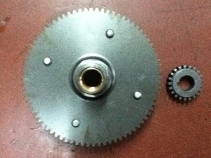 CAMPANA EMBRAGUE VESPA TODOS LOS TIPOS SIN PARASTRAPPI Z 22 63 DIENTES - Imagen 1 de 1