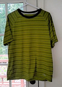 LL Bean Green Horizontal Striped T Shirt Large 2-Toned 100% Poly Slightly Fitted - Picture 1 of 4