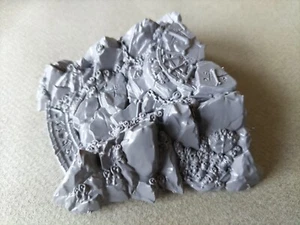 RITUAL STAIRS MINIATURE/DEMONIC CAVES /DUNGEONS & LASERS CAVES G420 - Imagen 1 de 2