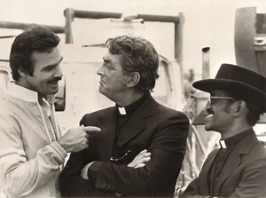 PHOTO DE CINEMA ACTEUR TOM SELLECK? TIRAGE ARGENTIQUE HD 24 x 17,5 CM - Picture 1 of 2