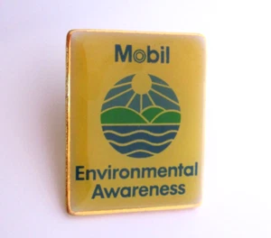 Mobil - Conciencia Ambiental - Colinas - Olas - Sol - Tono Dorado - Pin Vintage - Imagen 1 de 6