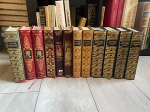 Réunion 12 volumes des éditions Jean de Bonnot - Photo 1/5