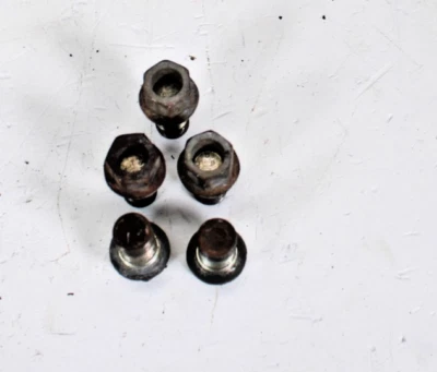 2012-2018 AUDI A7 S7 A6 S6 A4 S4 CONJUNTO DE 5 PARAFUSOS DE PORCA DE RODA FABRICANTE DE EQUIPAMENTO ORIGINAL T22 - Imagem 1 de 2