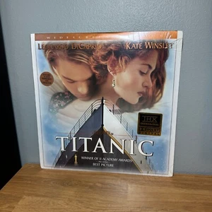 Titanic (1999) Laserdisc Leonardo DiCaprio Kate Winslet James Cameron New Sealed - Picture 1 of 4