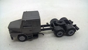 Revell Praliné 1:87 Scania T 142 H tractora gris negro solo (44) - Imagen 1 de 3