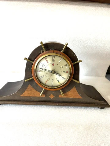 Seth Thomas ' Rudder ' Nautical Electric Working Alarm Clock Mantle /Desk Runs Cover