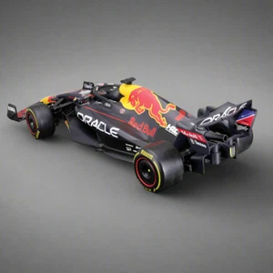Oracle 1:24 Premium F1 Red Bull Racing RB18 Remote Control Car - Picture 1 of 10