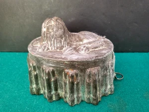 ATQ Victorian Tin Resting Lion Shape Cake/Jelly, Dessert Mold, Made In England - Picture 1 of 7