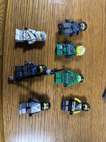 Lego Ninjago Zane ZX Minifigure 2012 The Rise of the Snakes 9445
