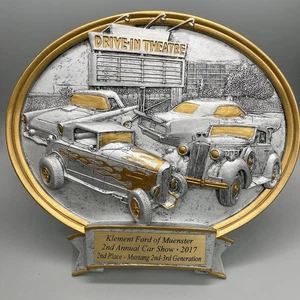 Car Show Second Place Trophy Classic Cars Drive In Scene - Picture 1 of 7
