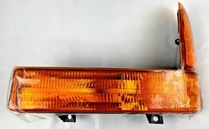 Corner Light For 1999-2001 Ford F-250 Super Duty Driver Side Amber Lens - Picture 1 of 3