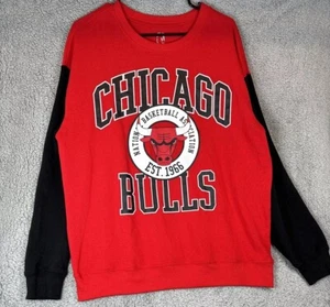 Chicago Bulls NBA Pullover Sweater Mens L Basketball Sweatshirt Crewneck Red - Picture 1 of 4