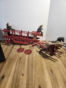 LARGE CAST IRON " 3 HORSE " DRAWN FIRE WAGON Complete - Picture 1 of 8
