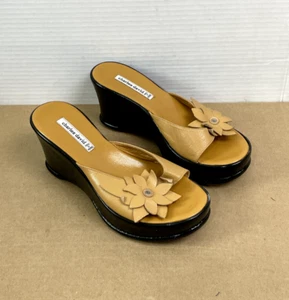 CHARLES by Charles David Black/Tan Wedges Floral Peep toe Sandals Shoes 6 - Picture 1 of 9