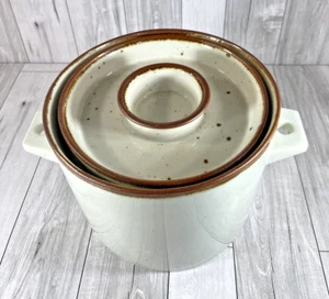 Cazuela de colección Dansk Designs cubierta de niebla marrón de 1,75 qt con asas astilladas - Imagen 1 de 16