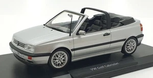 Norev Scala 1/18 Diecast 188468 - 1995 VW Golf Cabriolet - Argento - Foto 1 di 5