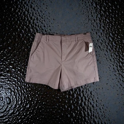 BANANA REPUBLIC US Women’s SZ 6 Pink Fog Stretch Twill 5” Chino Shorts - Image 1 of 4
