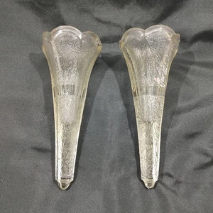 Par de jarrones antiguos de vidrio transparente para carro automático de 7" sin soportes bonitos  - Imagen 1 de 12